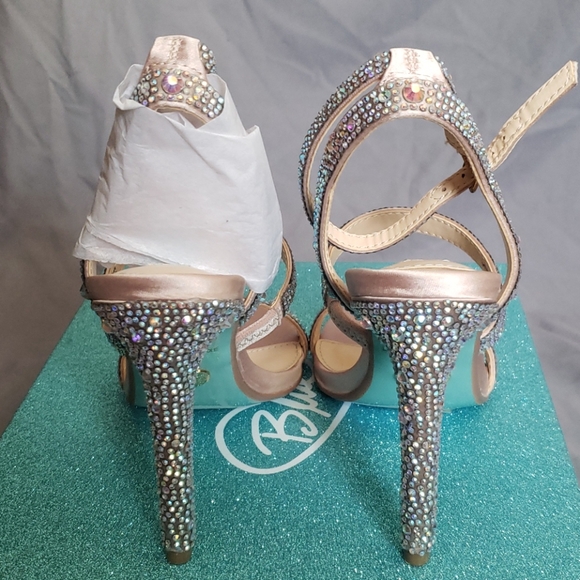 NIB Rare Limited Edition Blue by Betsey Johnson Aubry Rhinestone Crystal Heels - Picture 10 of 14
